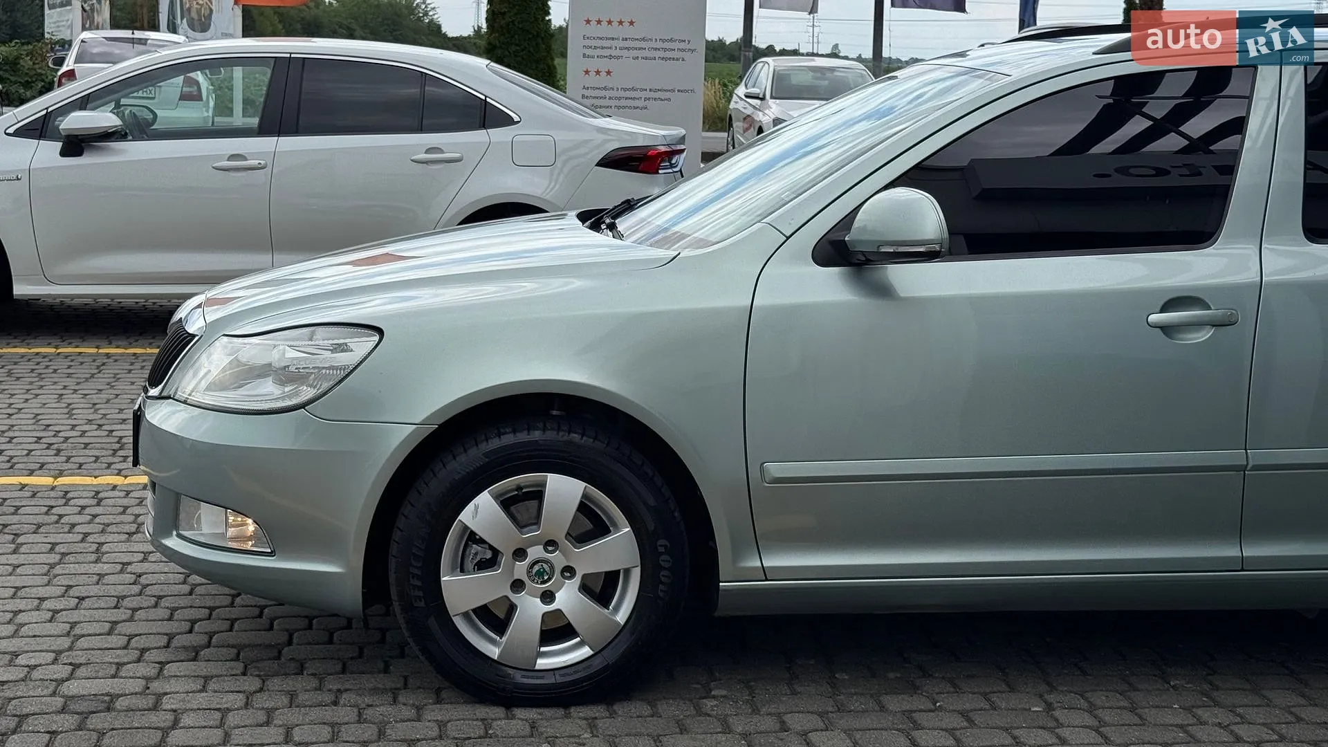 2010 Skoda Octavia - мініатюра 11