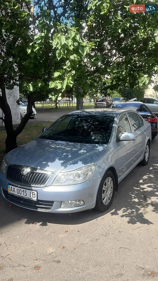 2010 Skoda Octavia - мініатюра 27