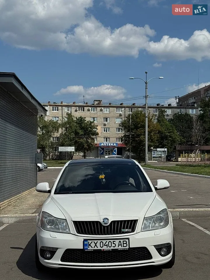 2011 Skoda Octavia - мініатюра 24