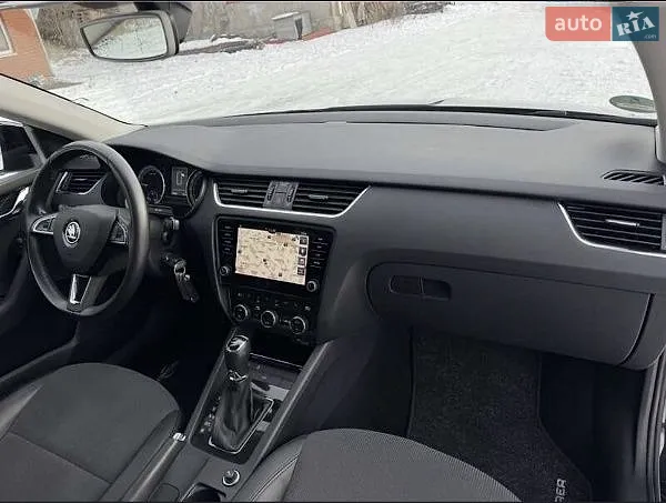 Skoda Octavia 2019 VIN TMBJJ7NE3L0050166 фото оголошення 6 з 11