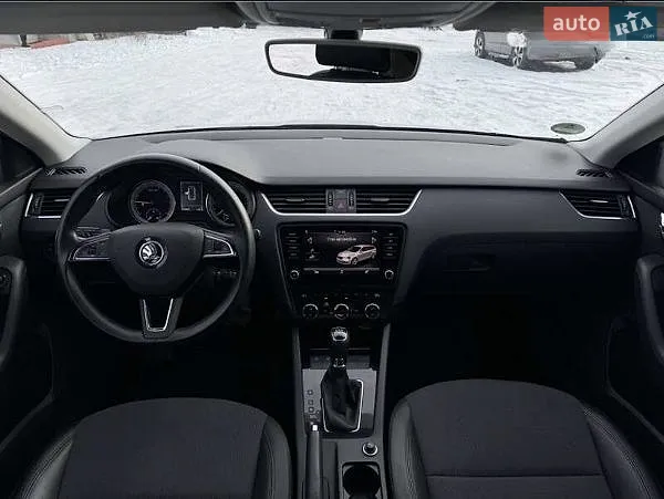 Skoda Octavia 2019 VIN TMBJJ7NE3L0050166 фото оголошення 7 з 11
