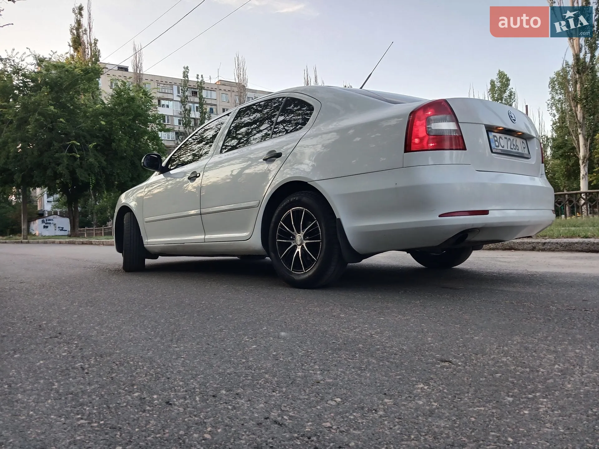 2010 Skoda Octavia - мініатюра 26