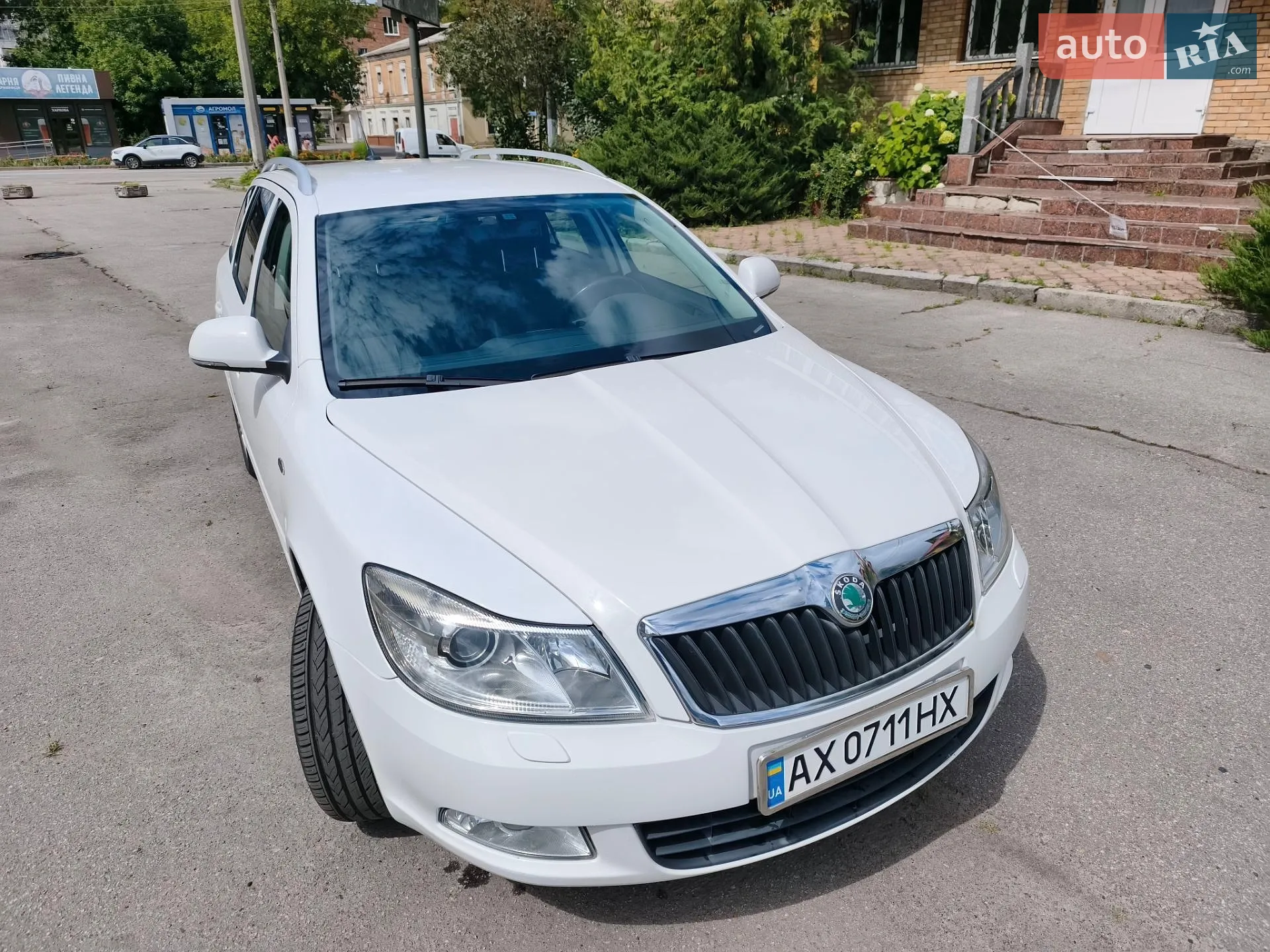 2010 Skoda Octavia - мініатюра 19