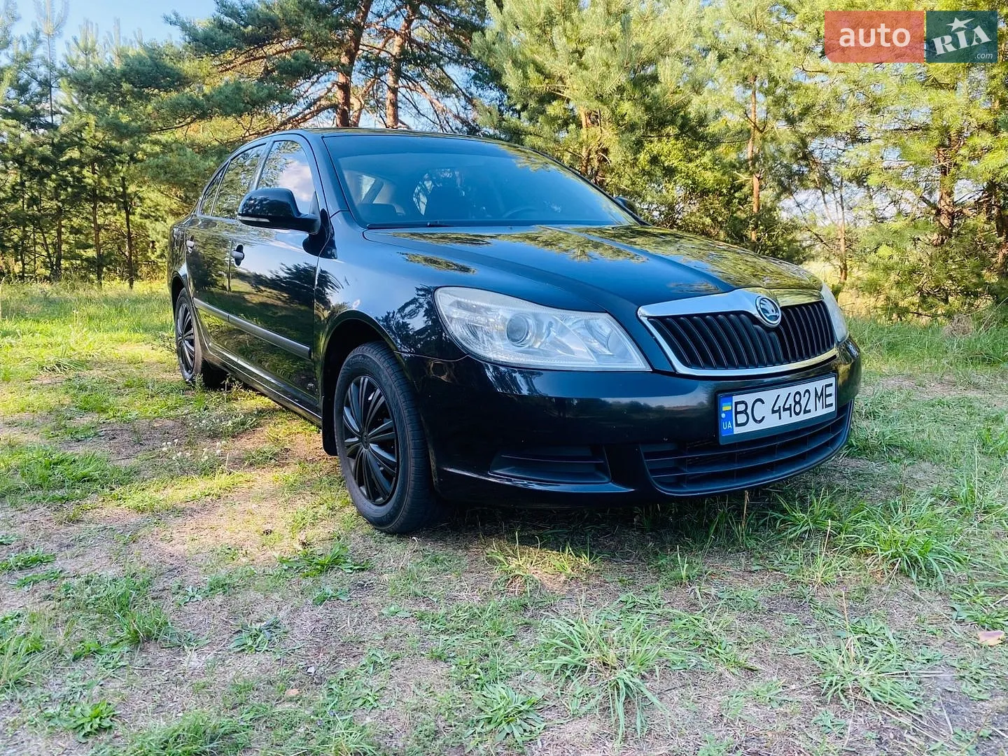2010 Skoda Octavia - мініатюра 13