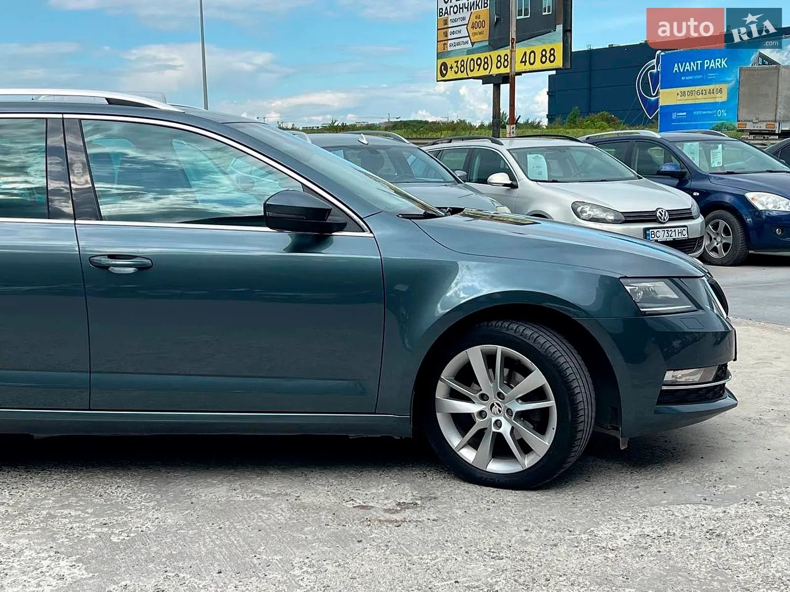 2019 Skoda Octavia - мініатюра 13