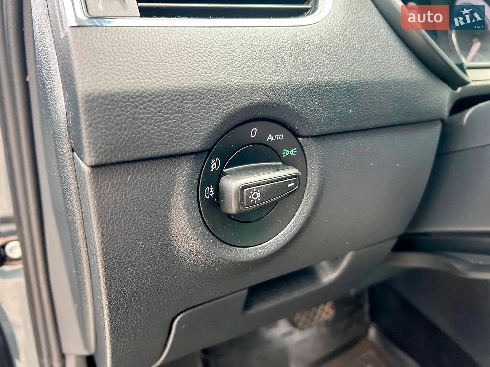 2019 Skoda Octavia - мініатюра 23