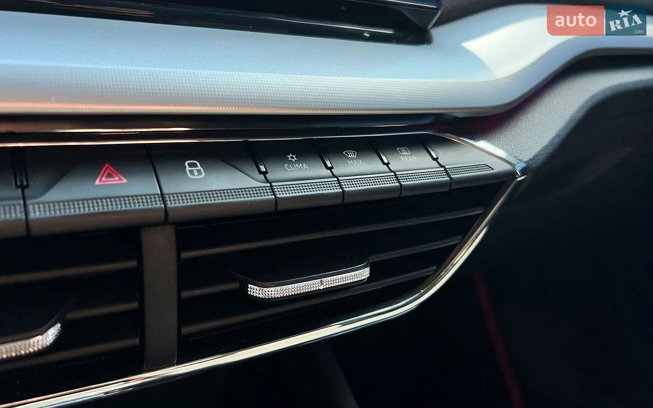 2020 Skoda Octavia - мініатюра 18