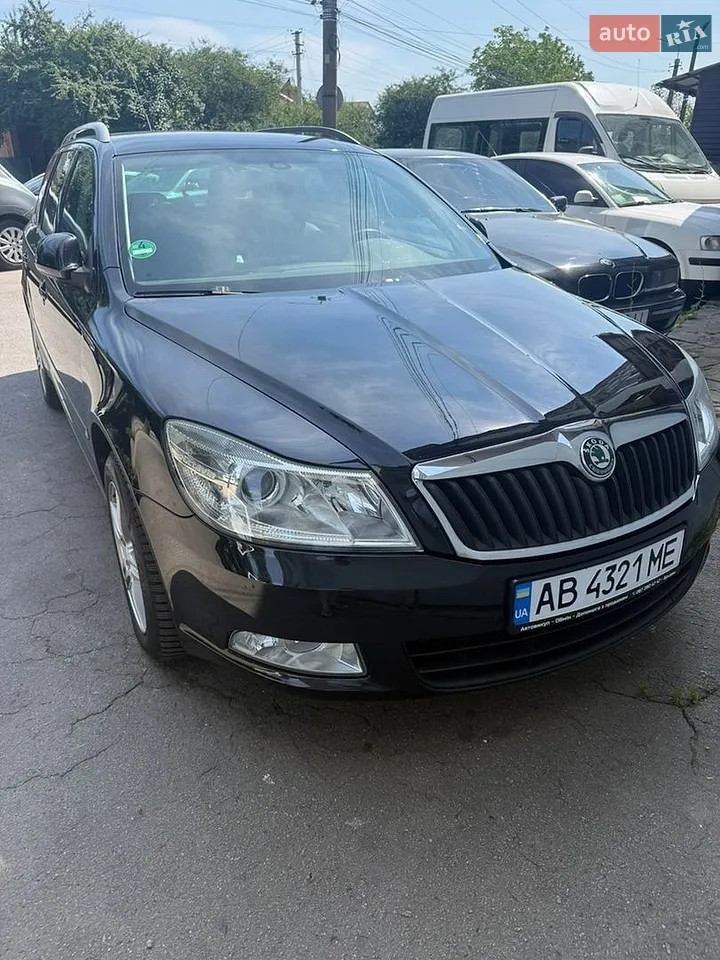 2010 Skoda Octavia - мініатюра 46