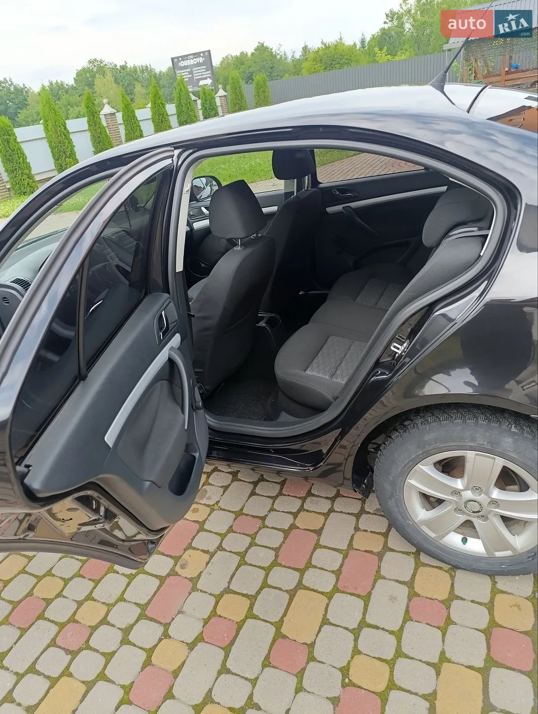 2011 Skoda Octavia - мініатюра 10