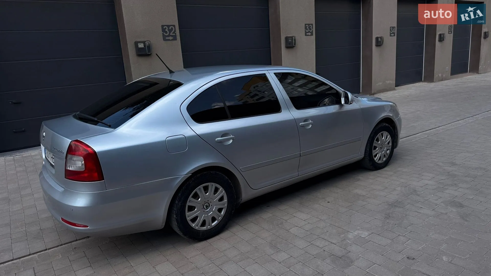 2011 Skoda Octavia - мініатюра 9