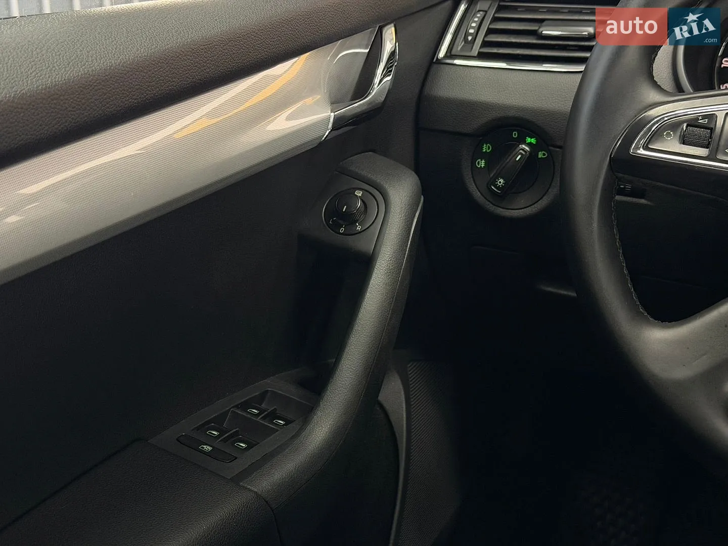 2013 Skoda Octavia - мініатюра 26