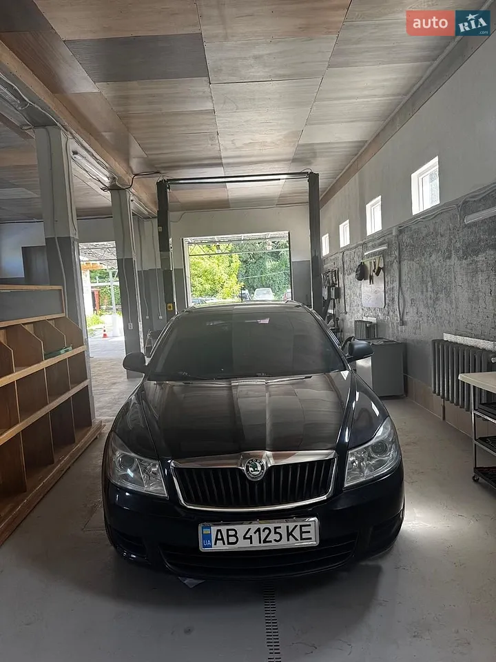 2010 Skoda Octavia - мініатюра 10