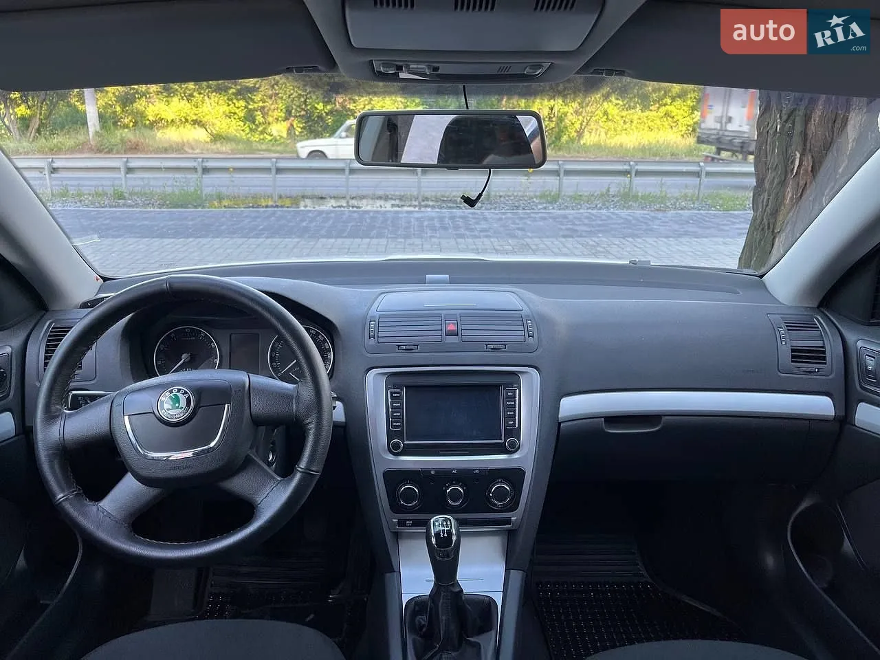2011 Skoda Octavia - мініатюра 21