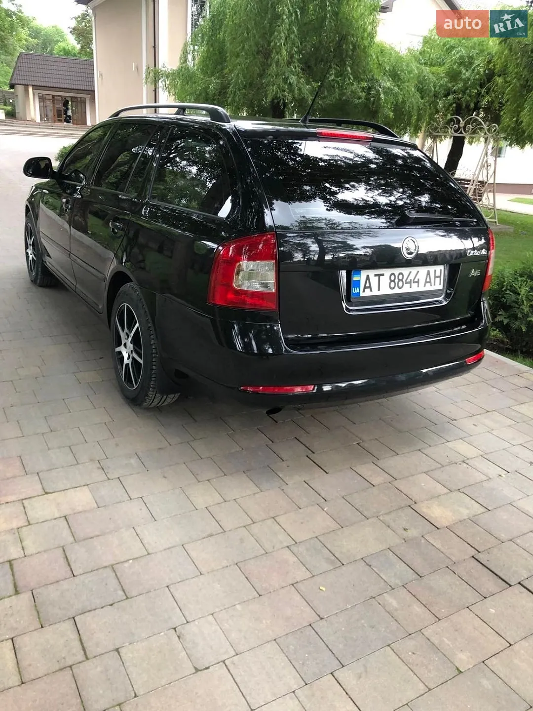 2010 Skoda Octavia - мініатюра 4