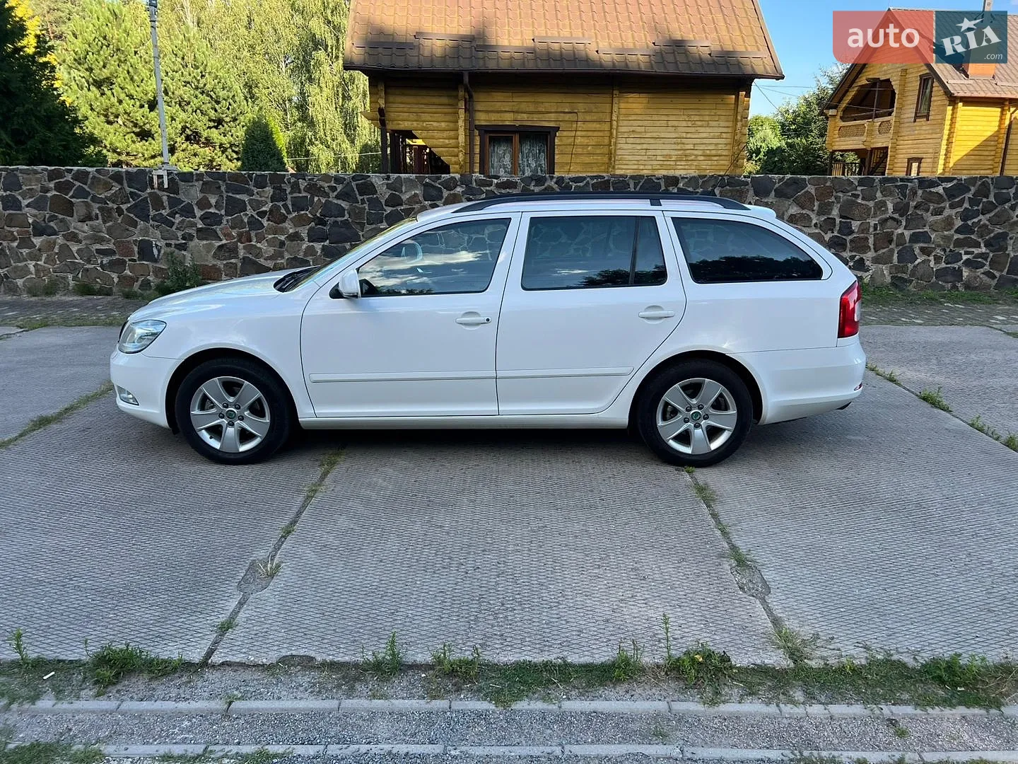2011 Skoda Octavia - мініатюра 11
