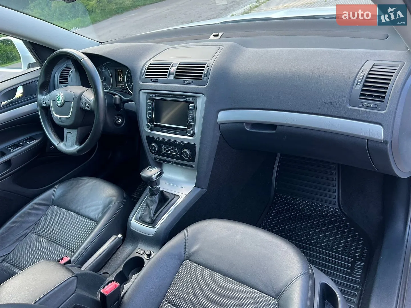 2011 Skoda Octavia - мініатюра 31