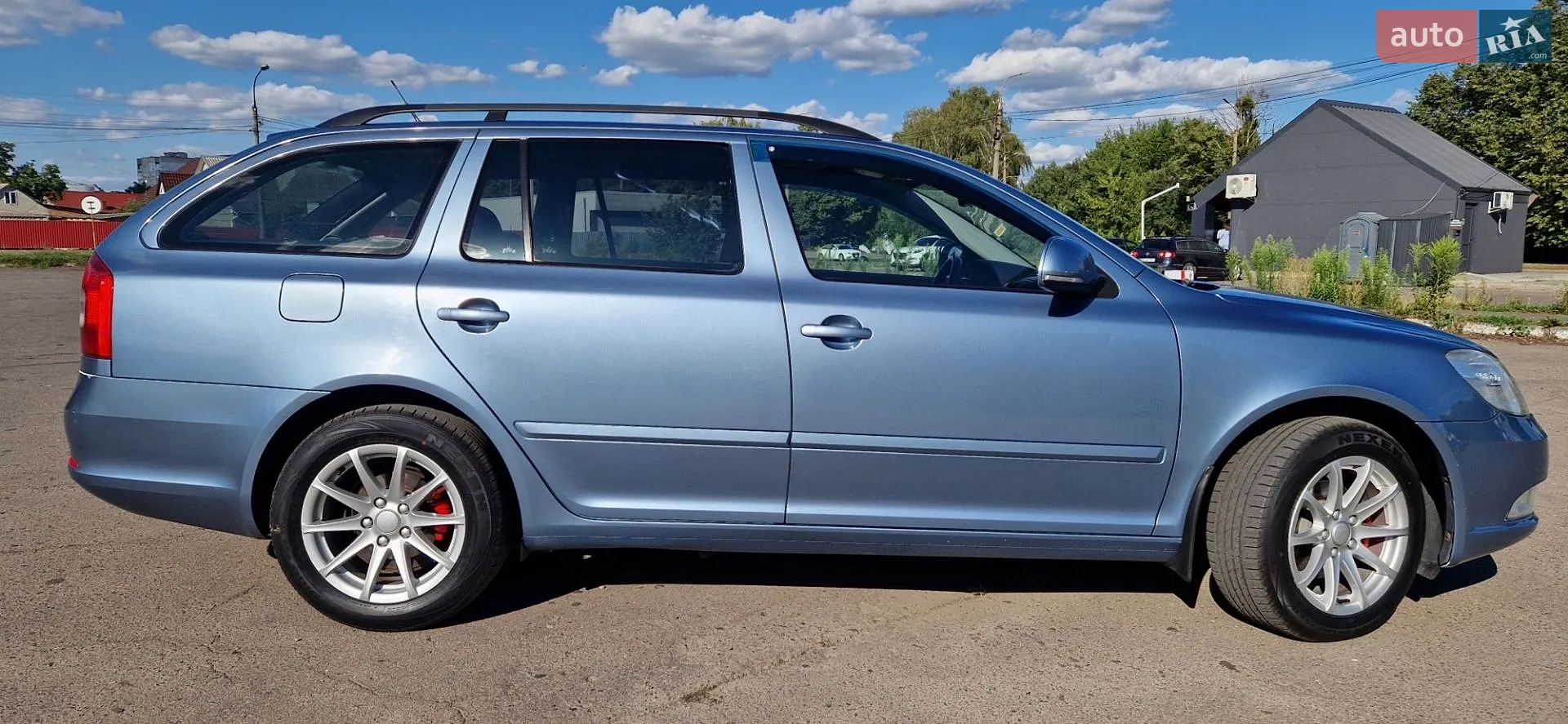 2010 Skoda Octavia - мініатюра 3