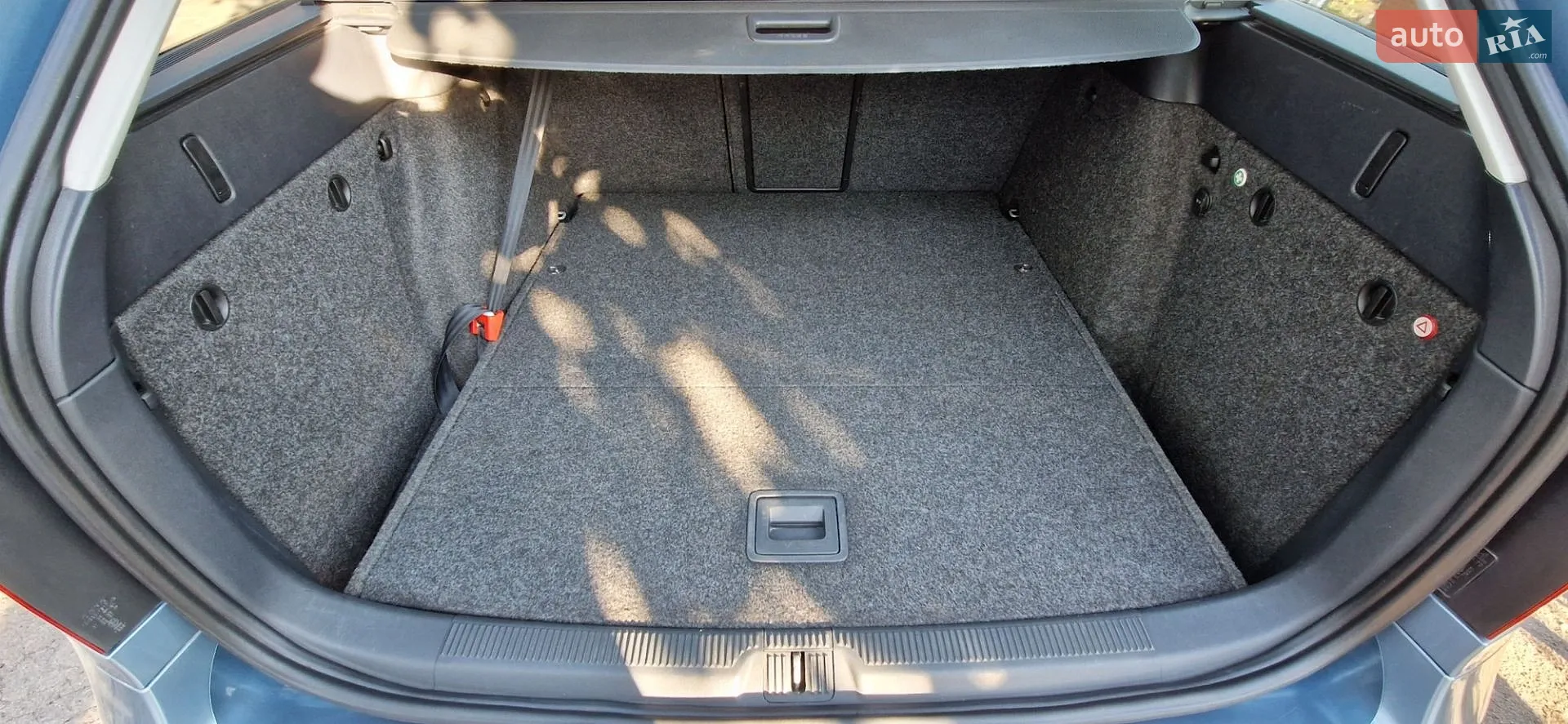 2010 Skoda Octavia - мініатюра 11