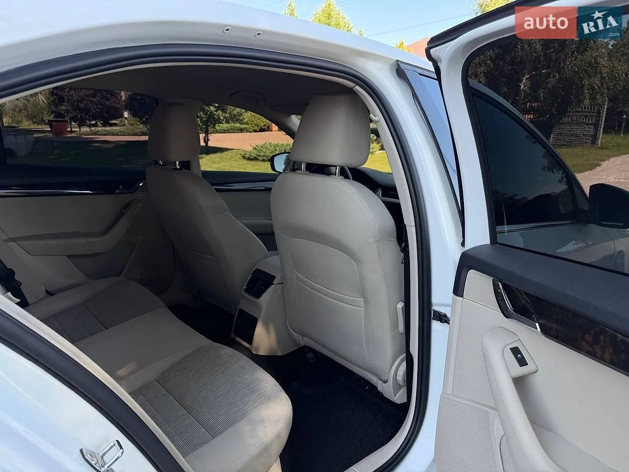 2013 Skoda Octavia - мініатюра 16