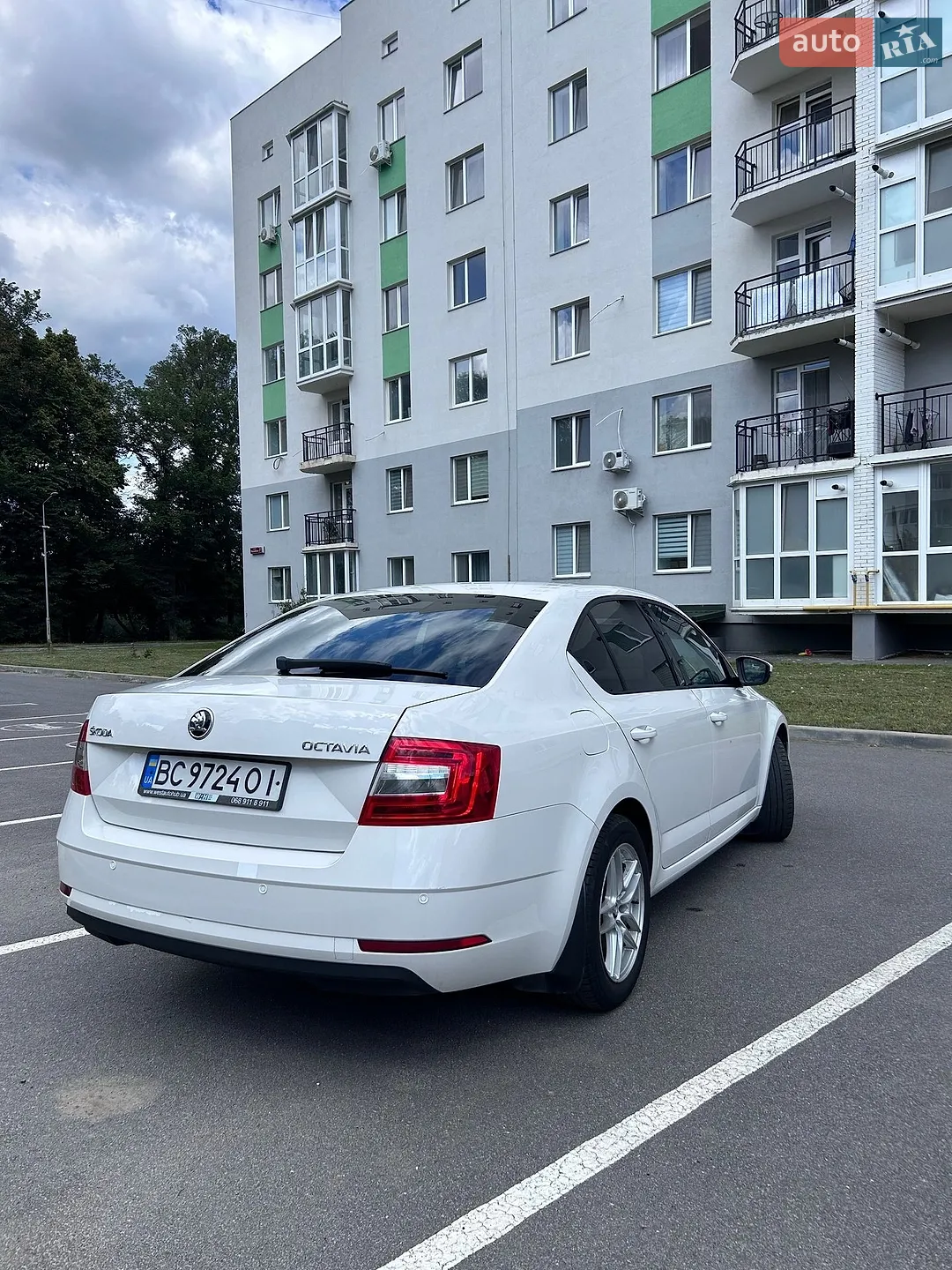 2017 Skoda Octavia - мініатюра 2