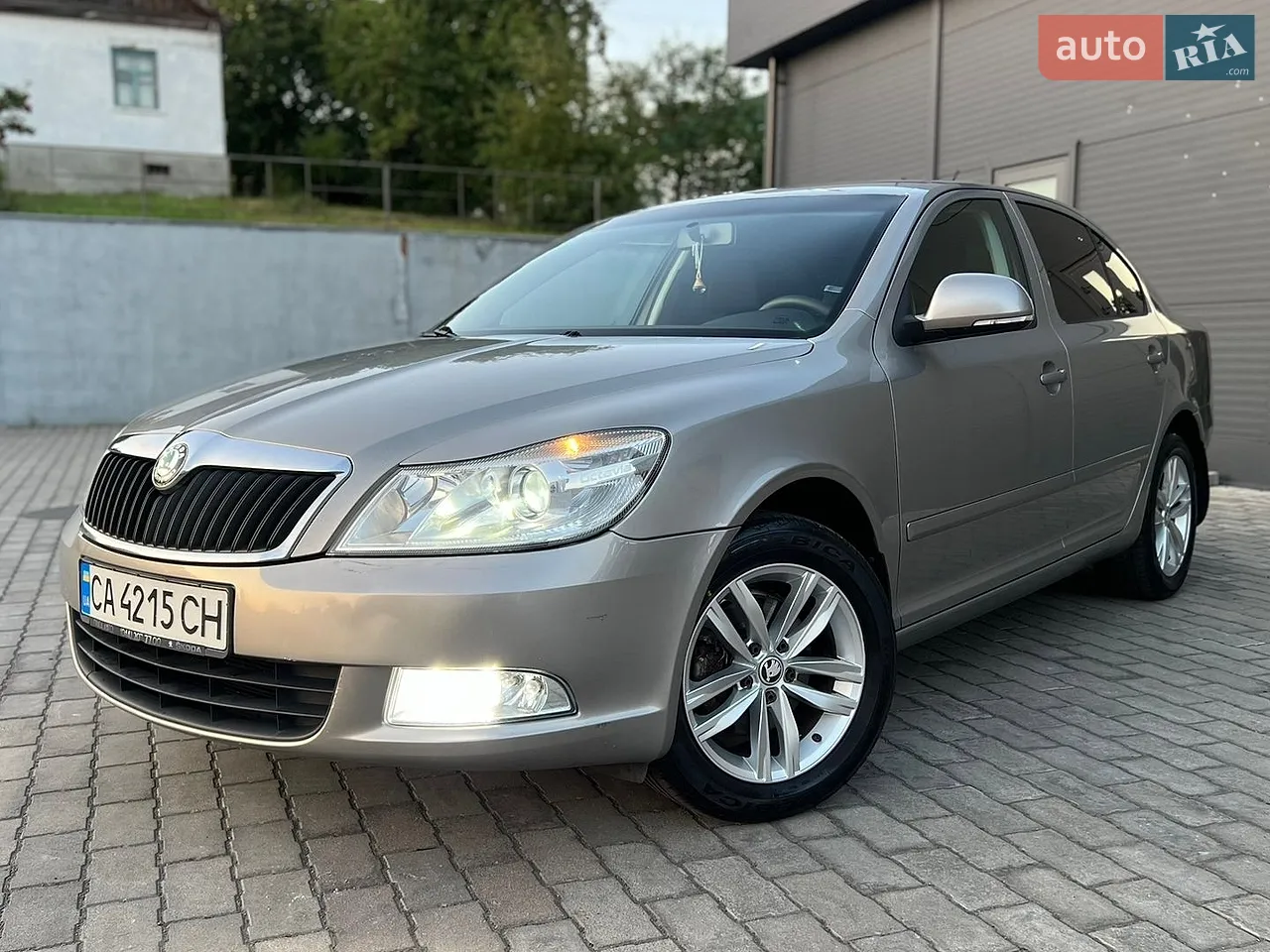 2010 Skoda Octavia - мініатюра 19