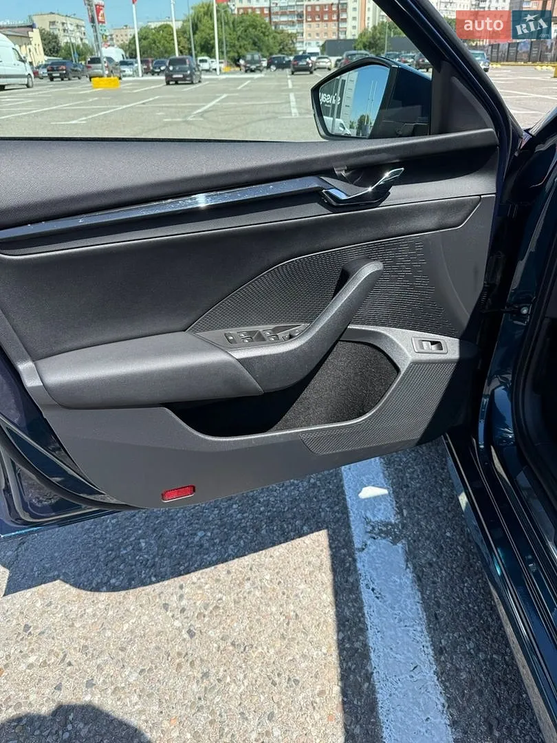 2022 Skoda Octavia - мініатюра 10