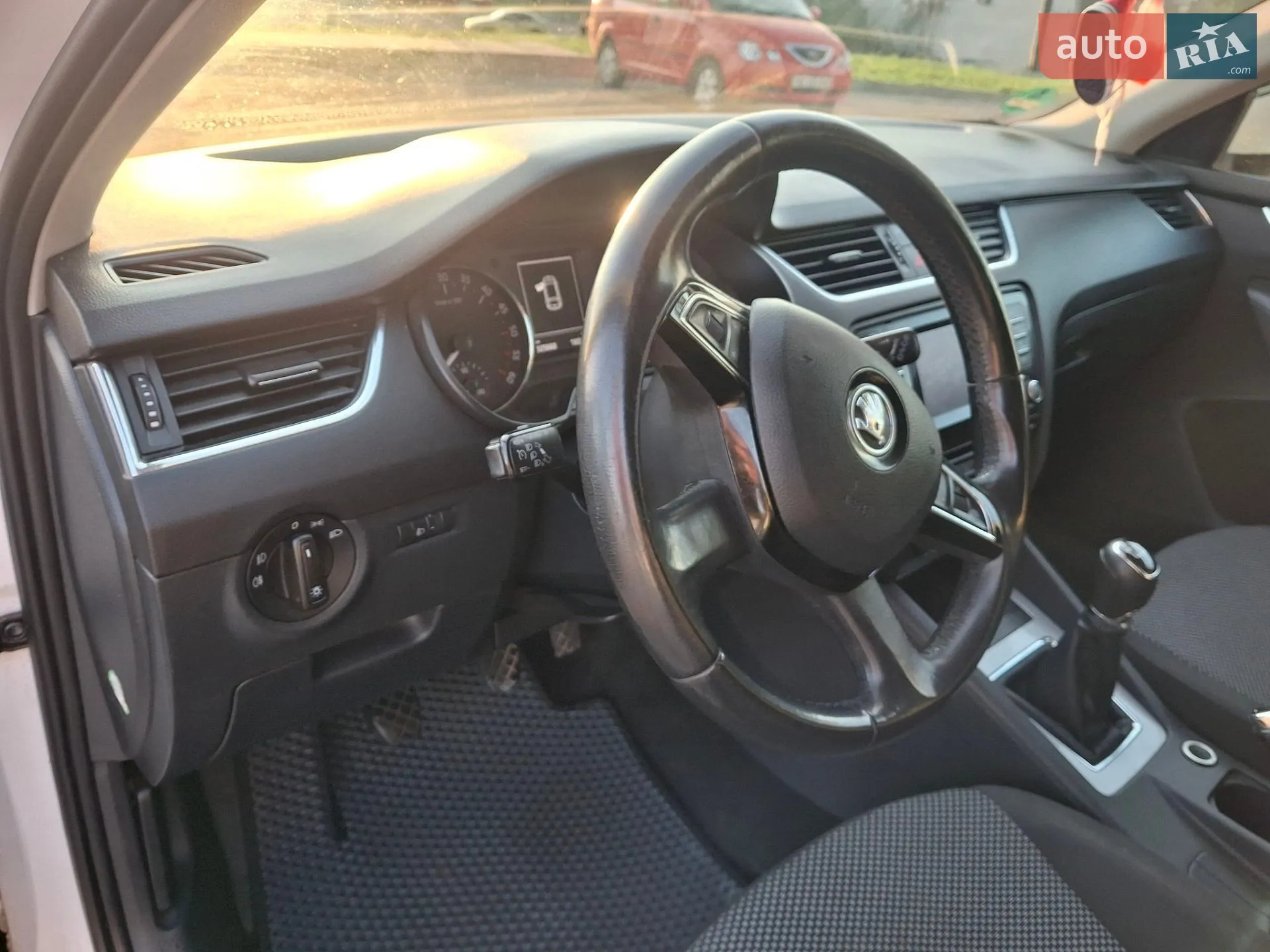 2013 Skoda Octavia - мініатюра 15