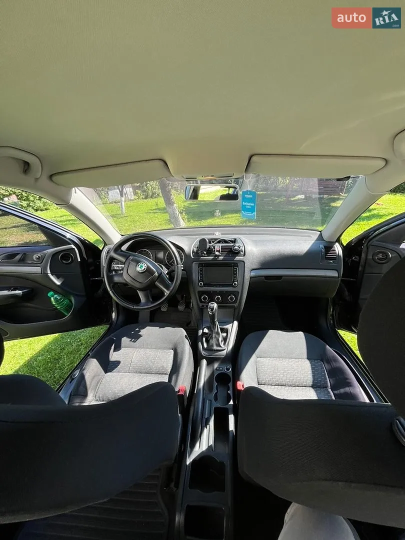 2011 Skoda Octavia - мініатюра 5