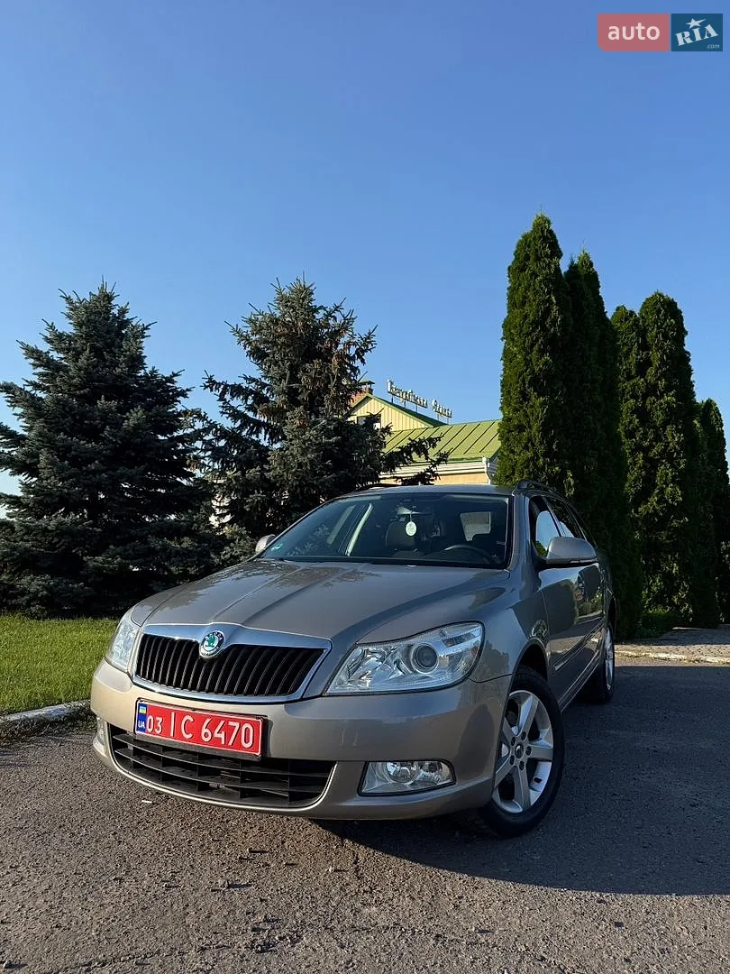 2011 Skoda Octavia - мініатюра 2