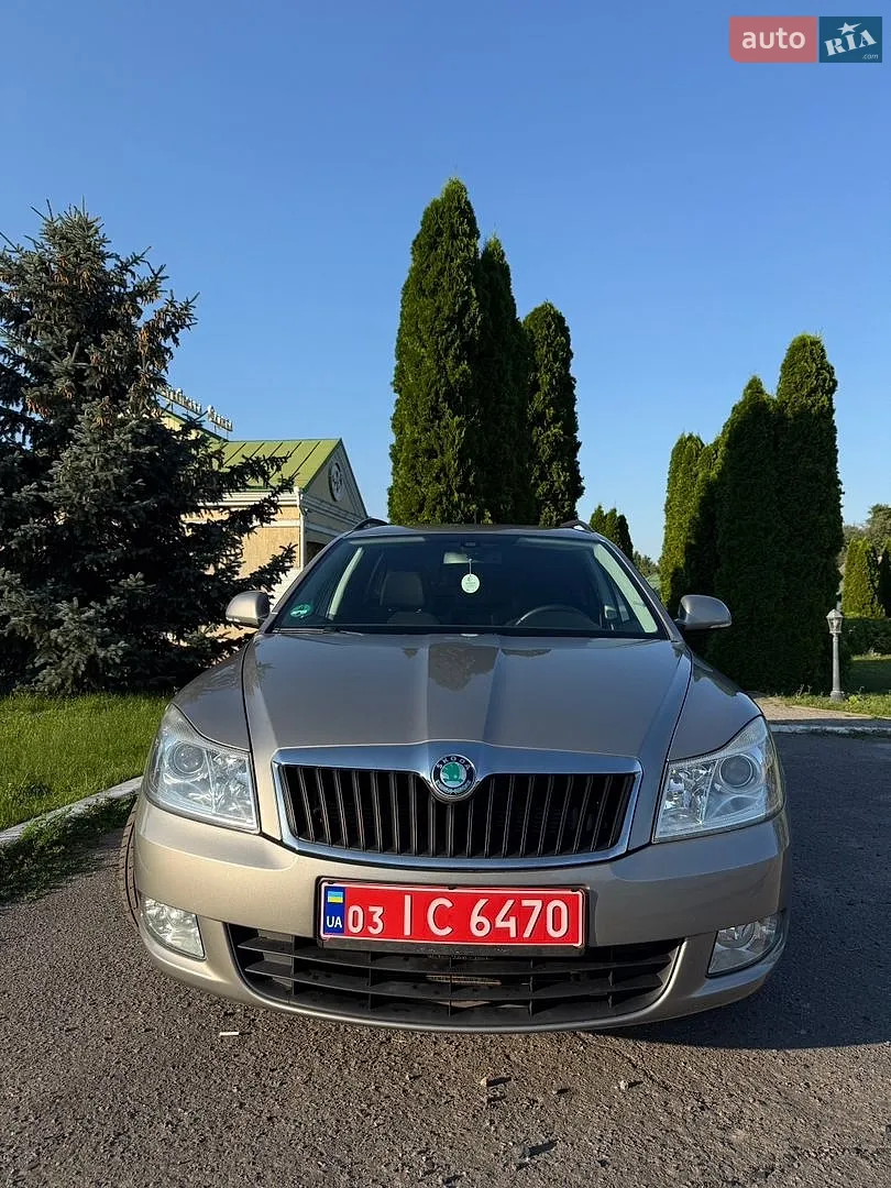 2011 Skoda Octavia - мініатюра 3