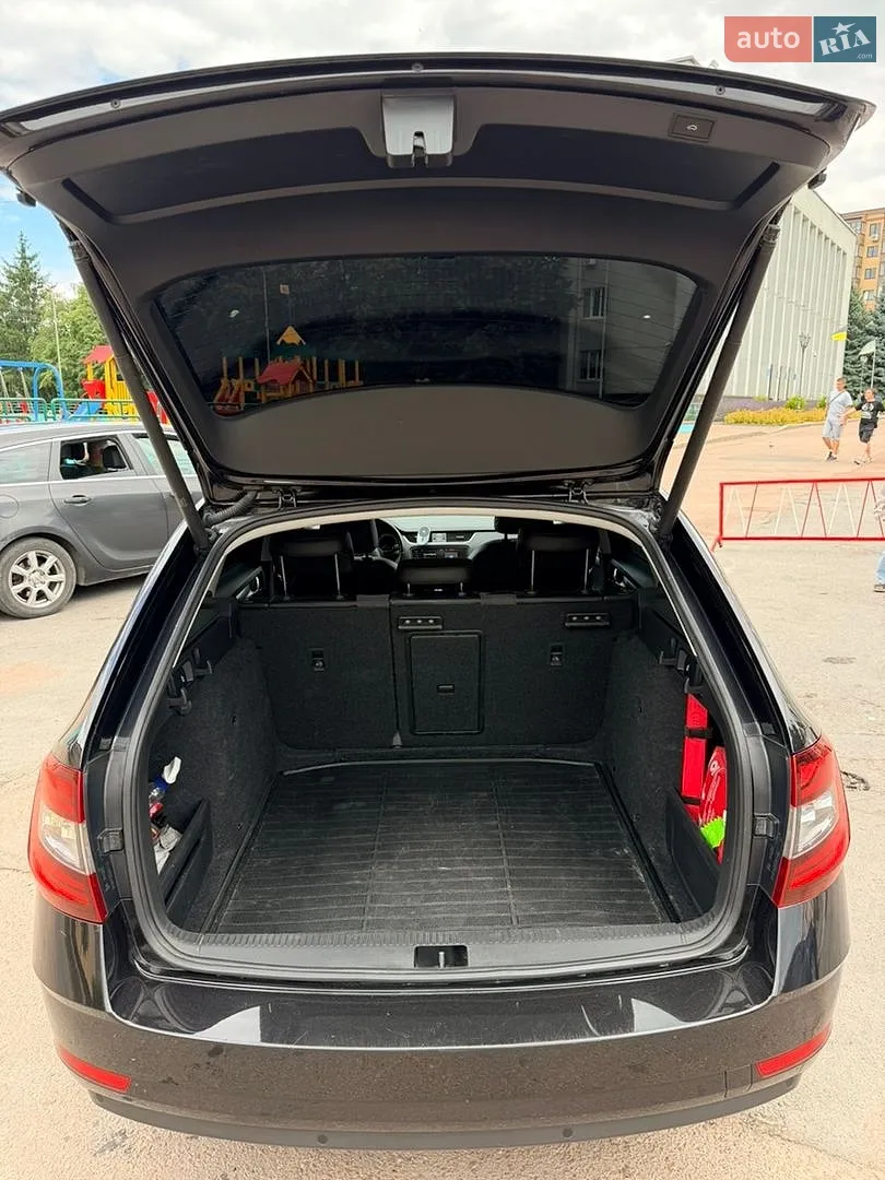 2019 Skoda Octavia - мініатюра 19