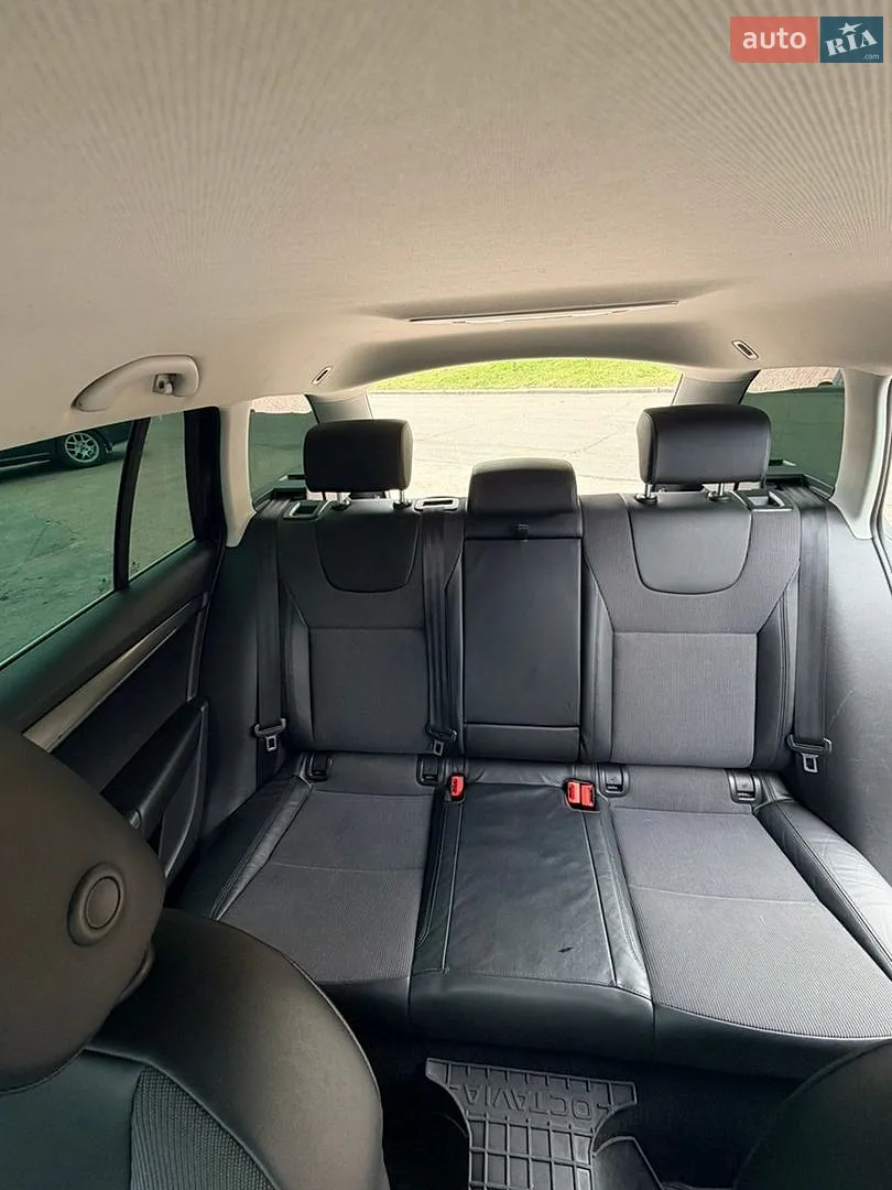 2019 Skoda Octavia - мініатюра 28