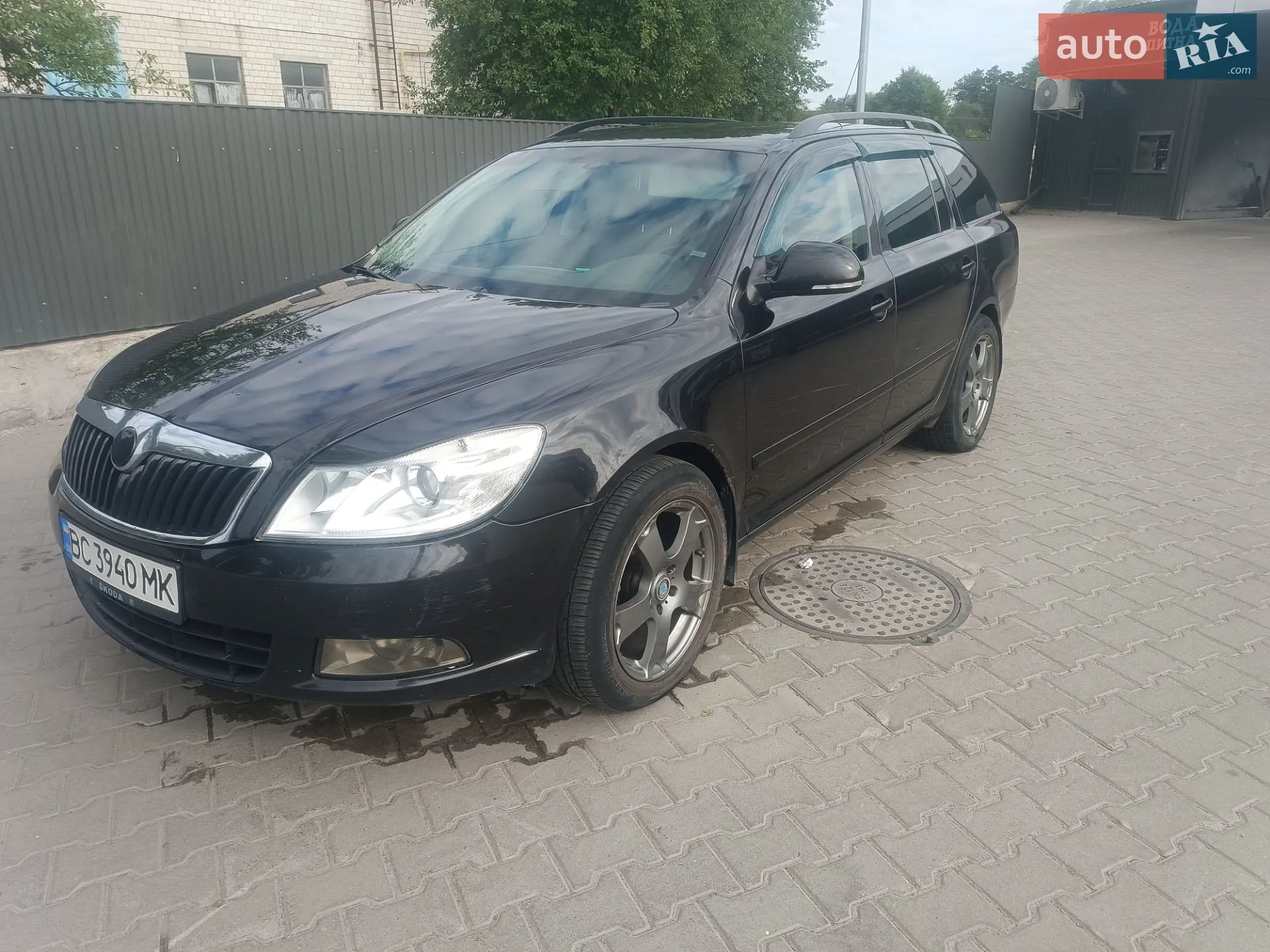2010 Skoda Octavia - мініатюра 4