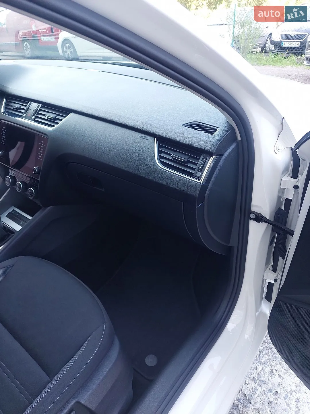 2018 Skoda Octavia - мініатюра 25