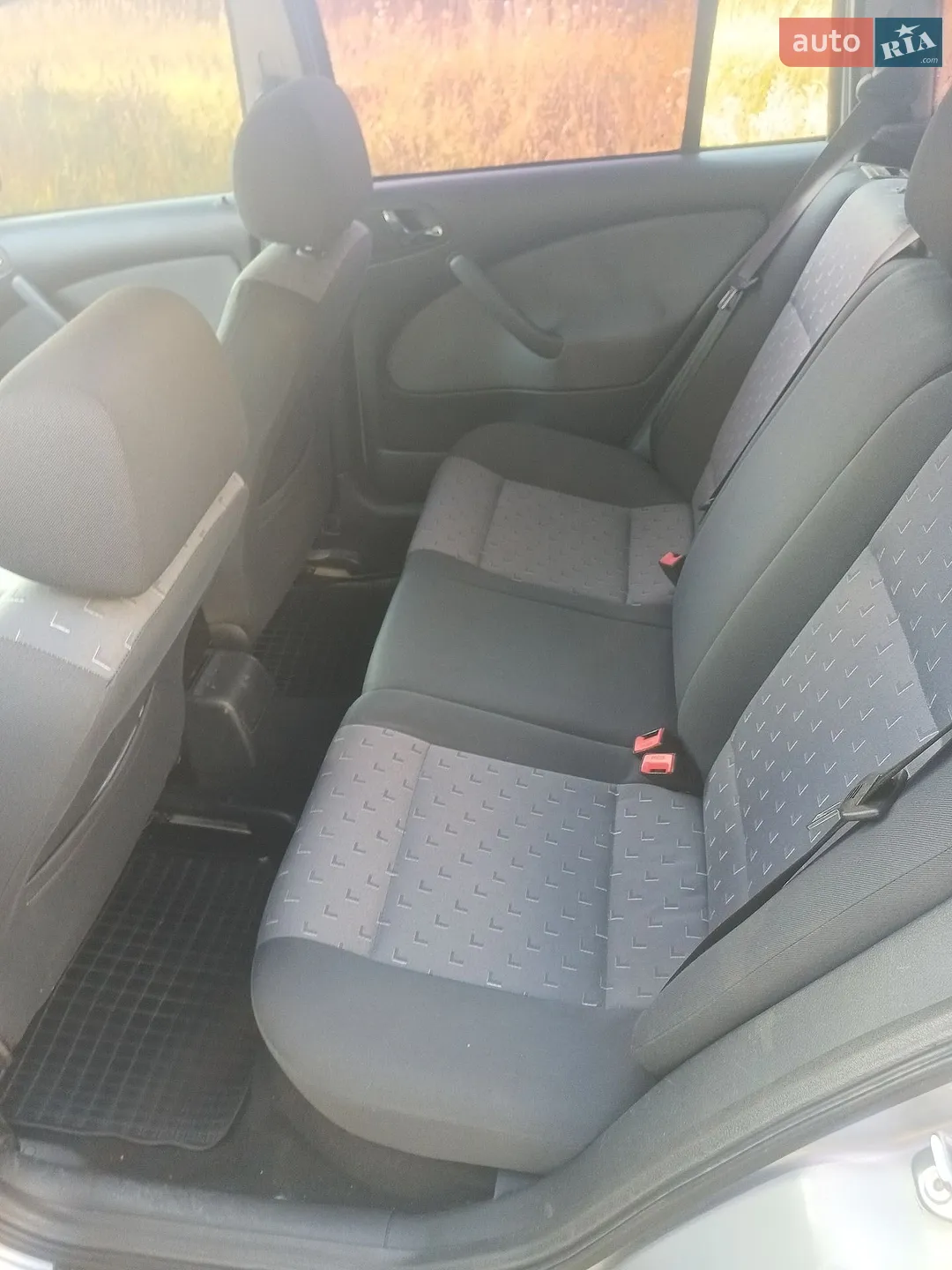 2010 Skoda Octavia - мініатюра 4