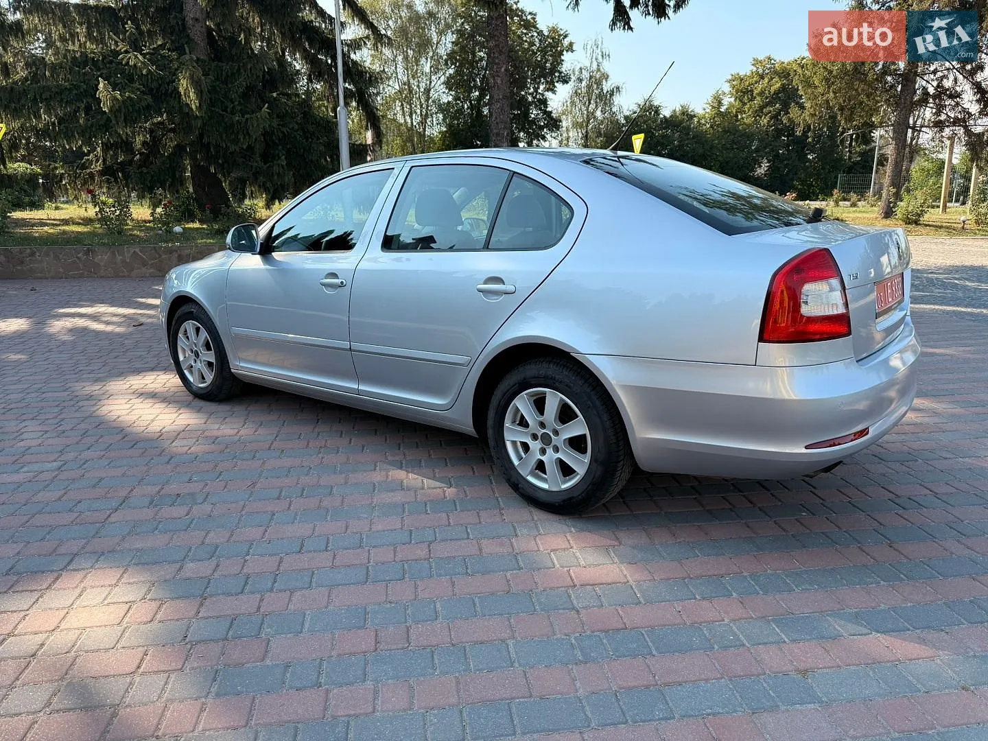 2010 Skoda Octavia - мініатюра 8