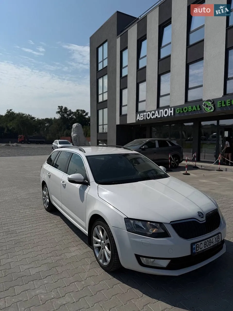 2016 Skoda Octavia - мініатюра 3