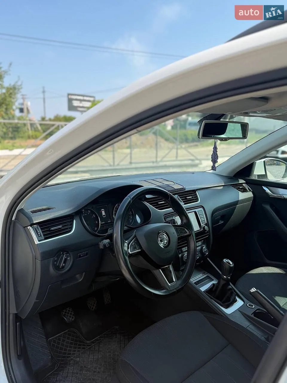 2016 Skoda Octavia - мініатюра 7