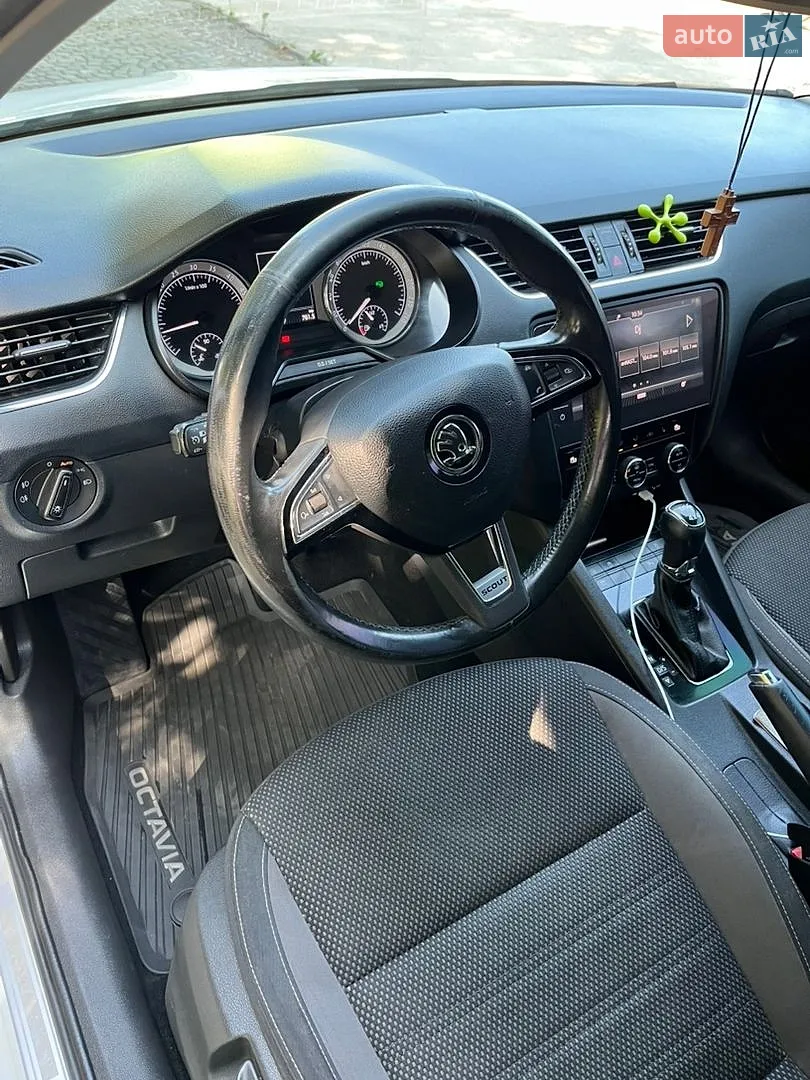 2017 Skoda Octavia - мініатюра 8
