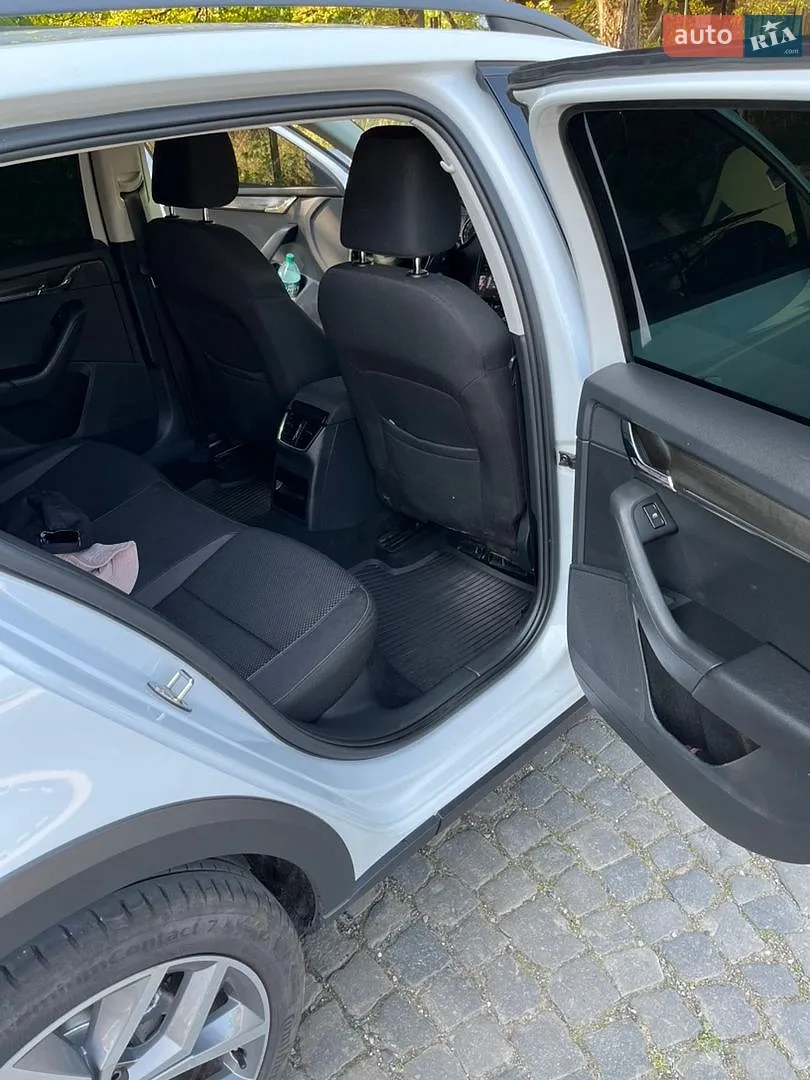 2017 Skoda Octavia - мініатюра 15