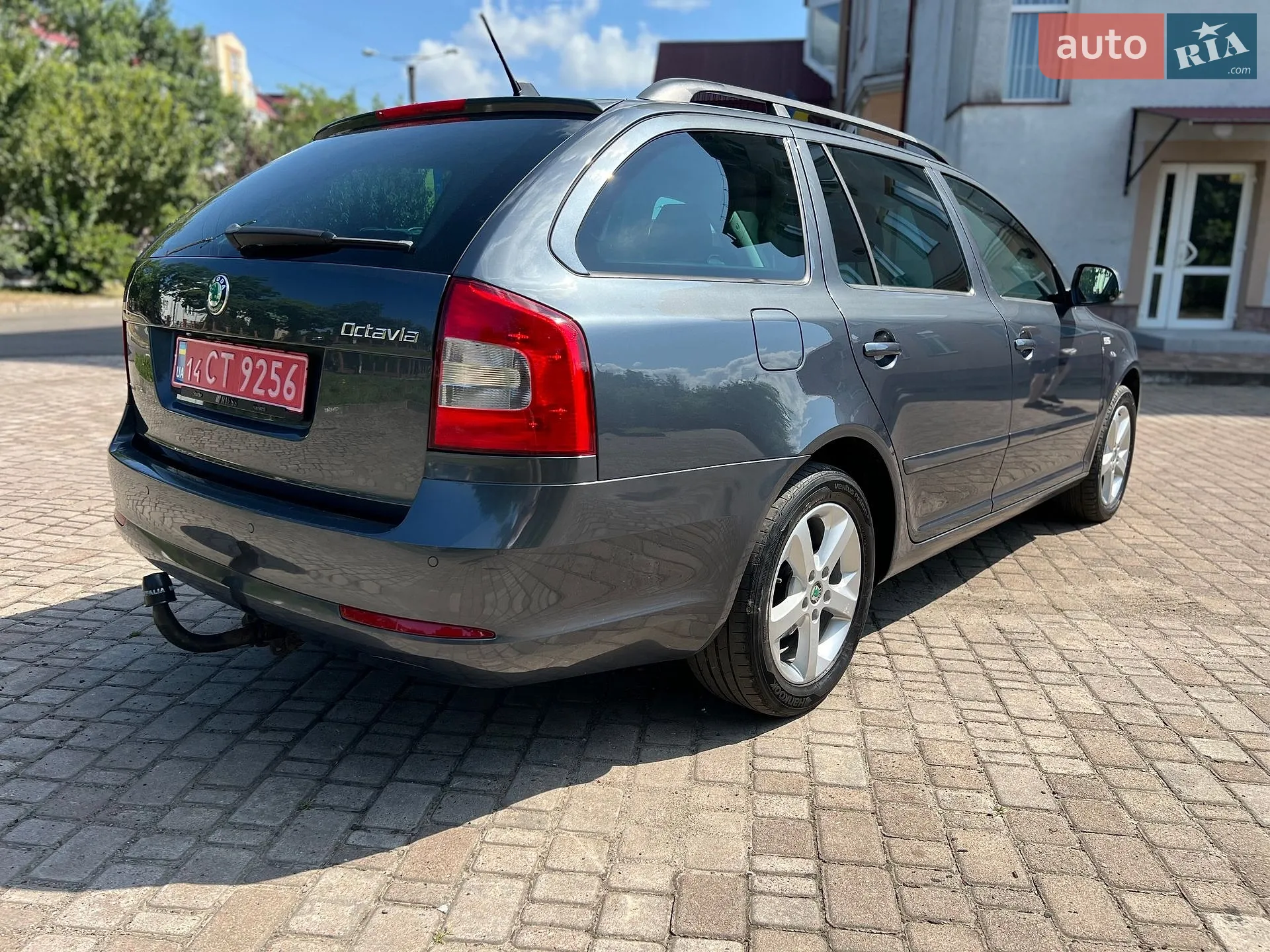 2011 Skoda Octavia - мініатюра 11