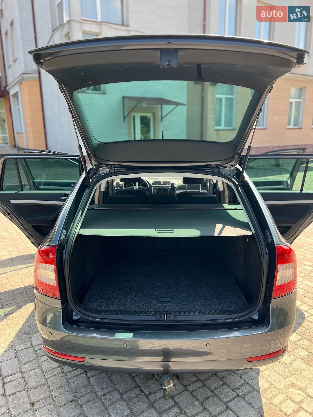 2011 Skoda Octavia - мініатюра 40