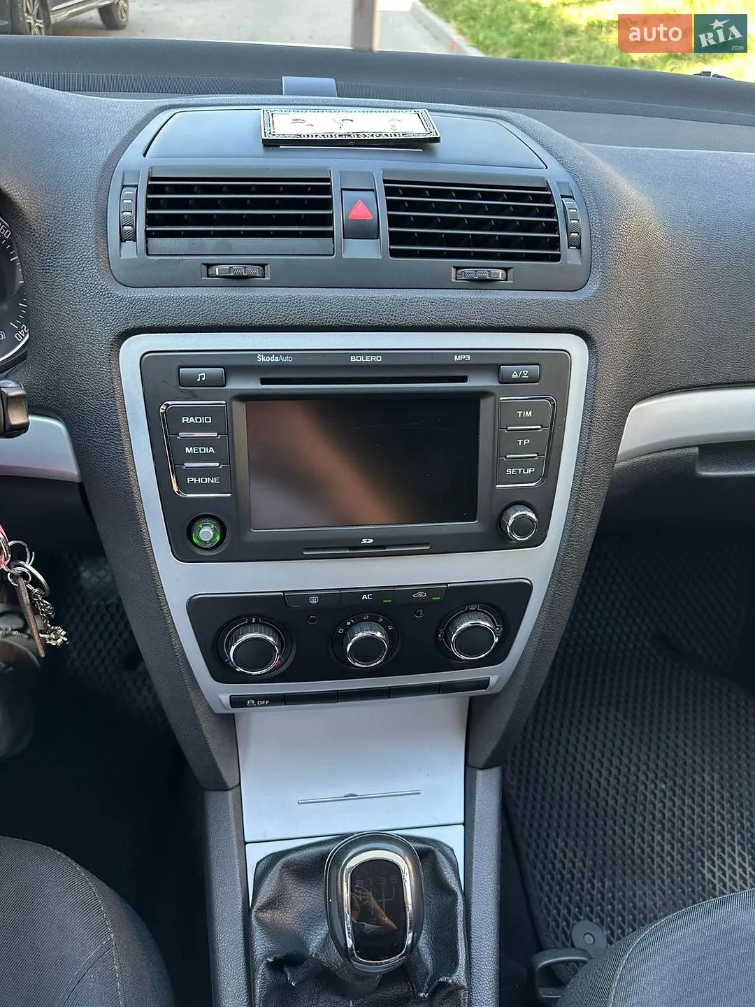 2011 Skoda Octavia - мініатюра 4