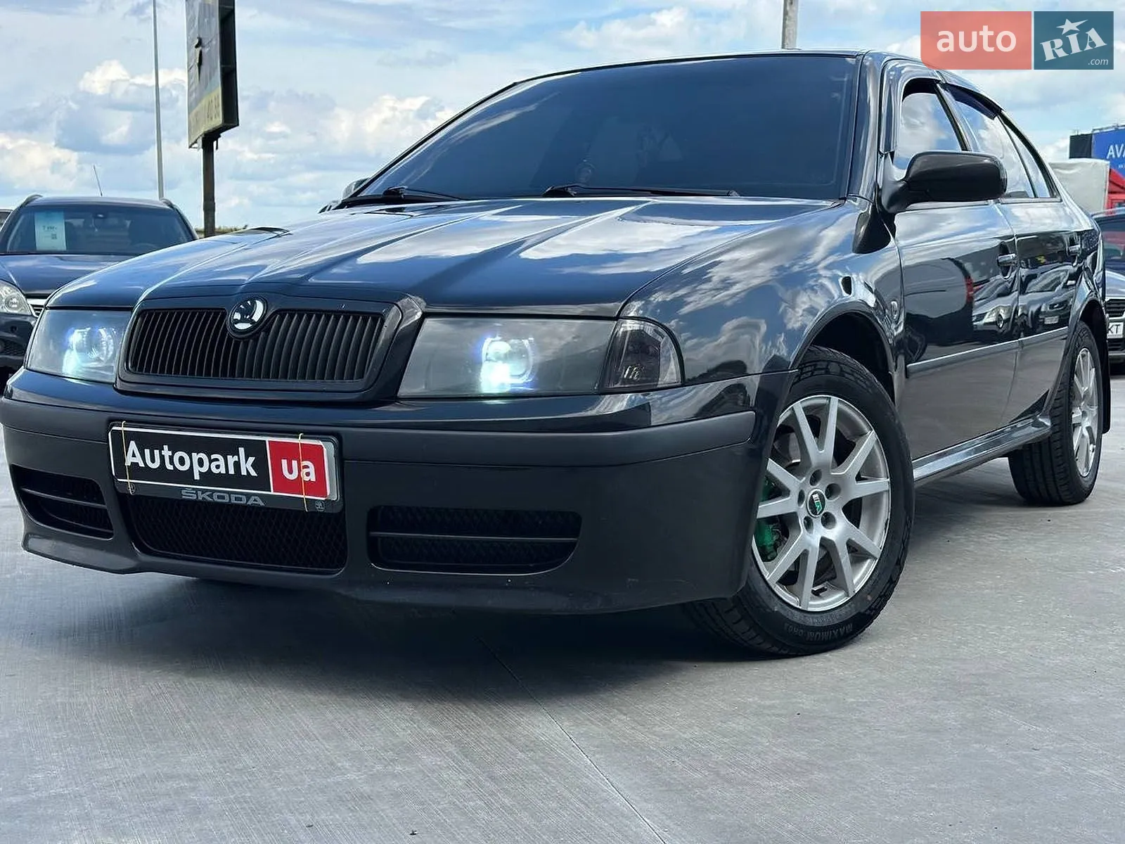 2010 Skoda Octavia - фото 1