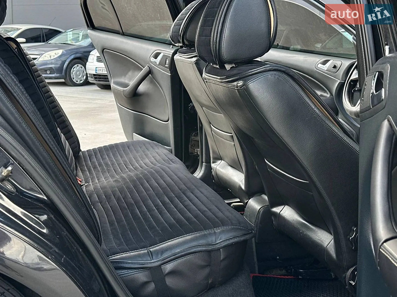 2010 Skoda Octavia - мініатюра 31