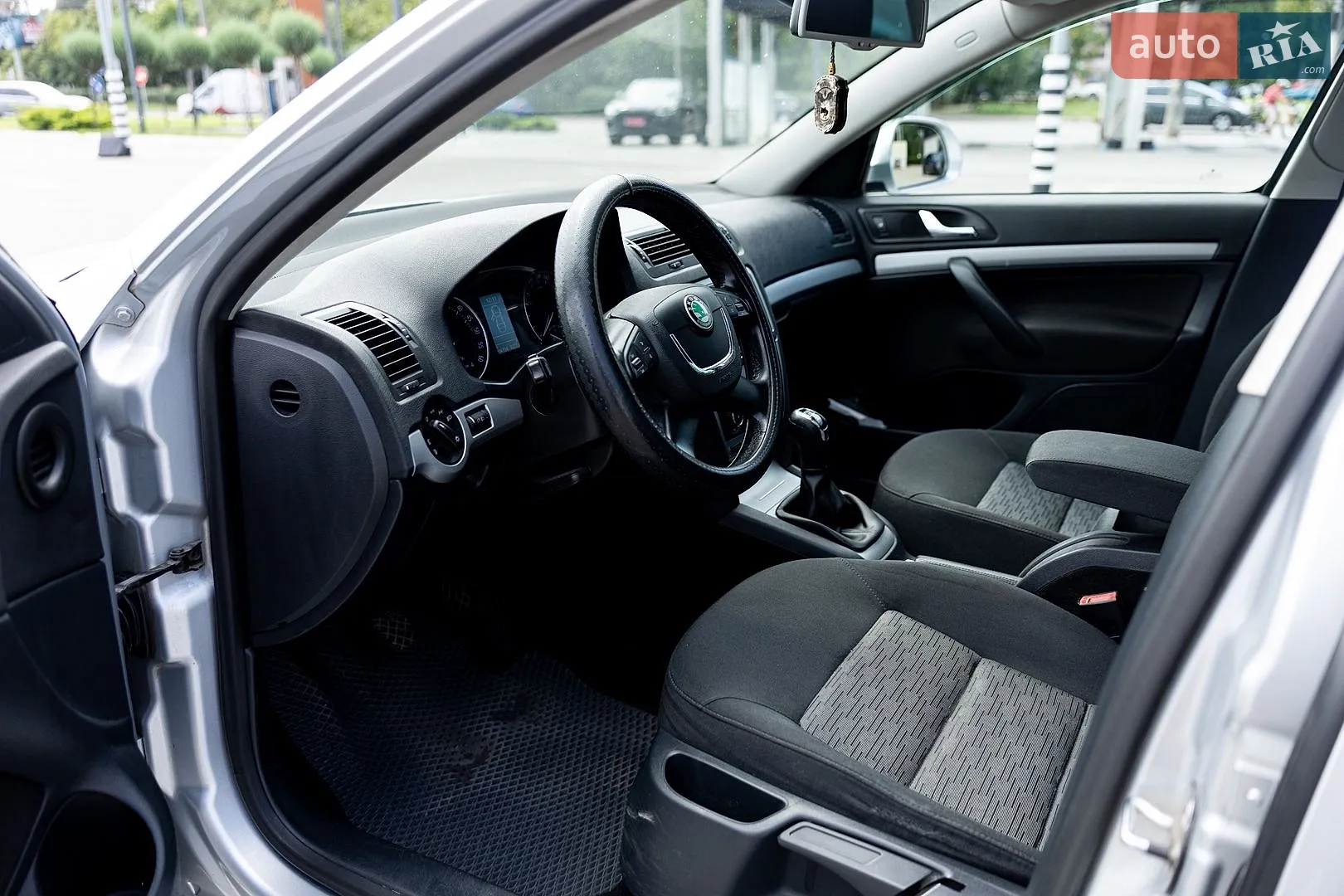 2013 Skoda Octavia - мініатюра 12