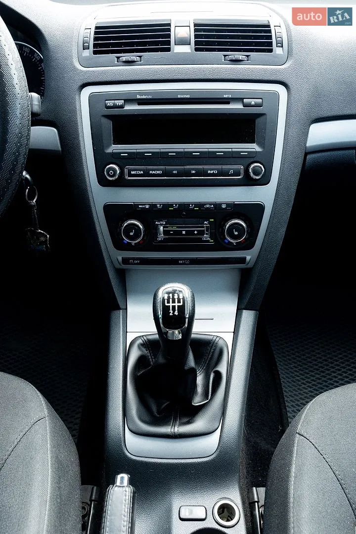 2013 Skoda Octavia - мініатюра 15