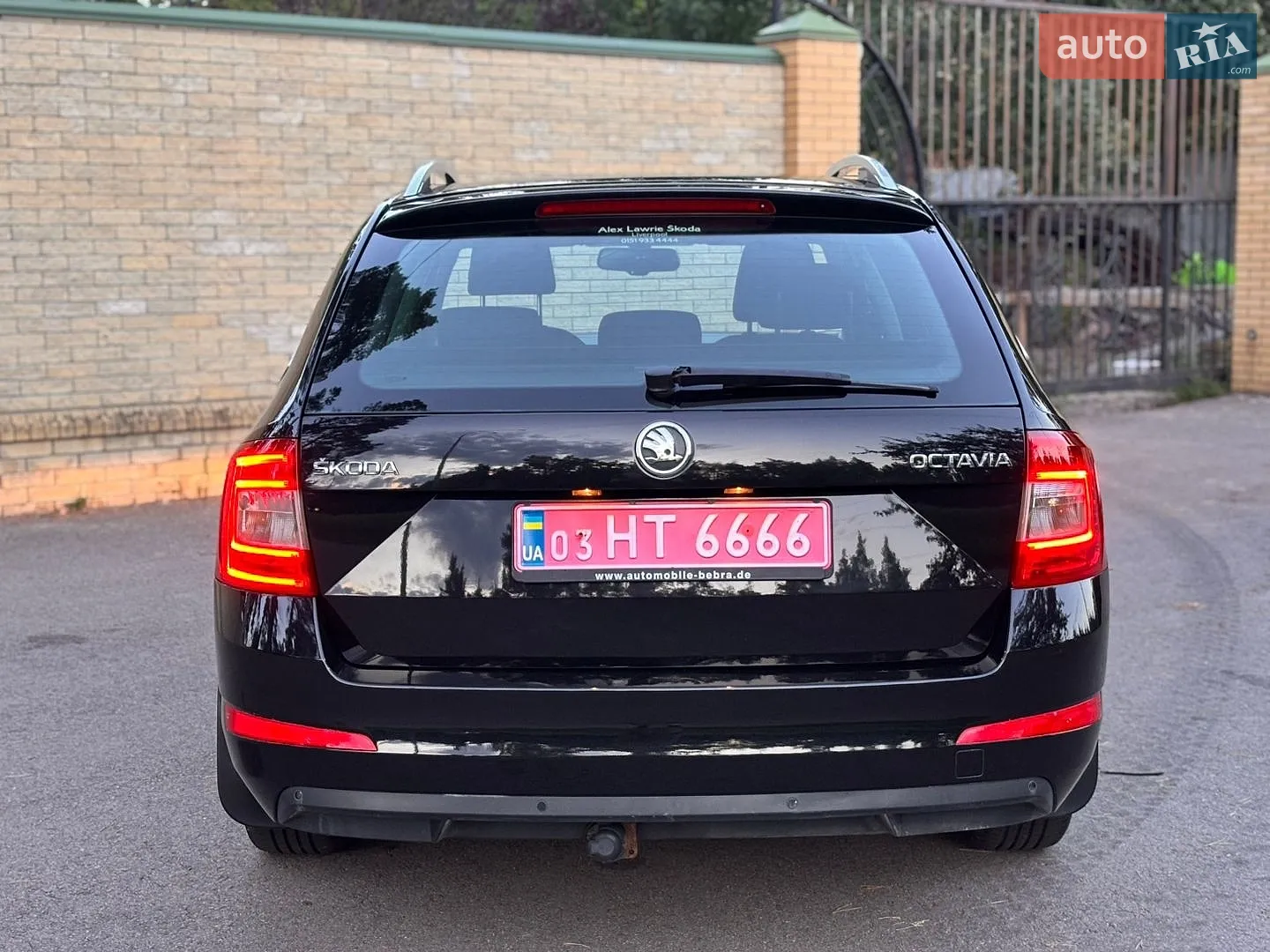 2015 Skoda Octavia - мініатюра 13