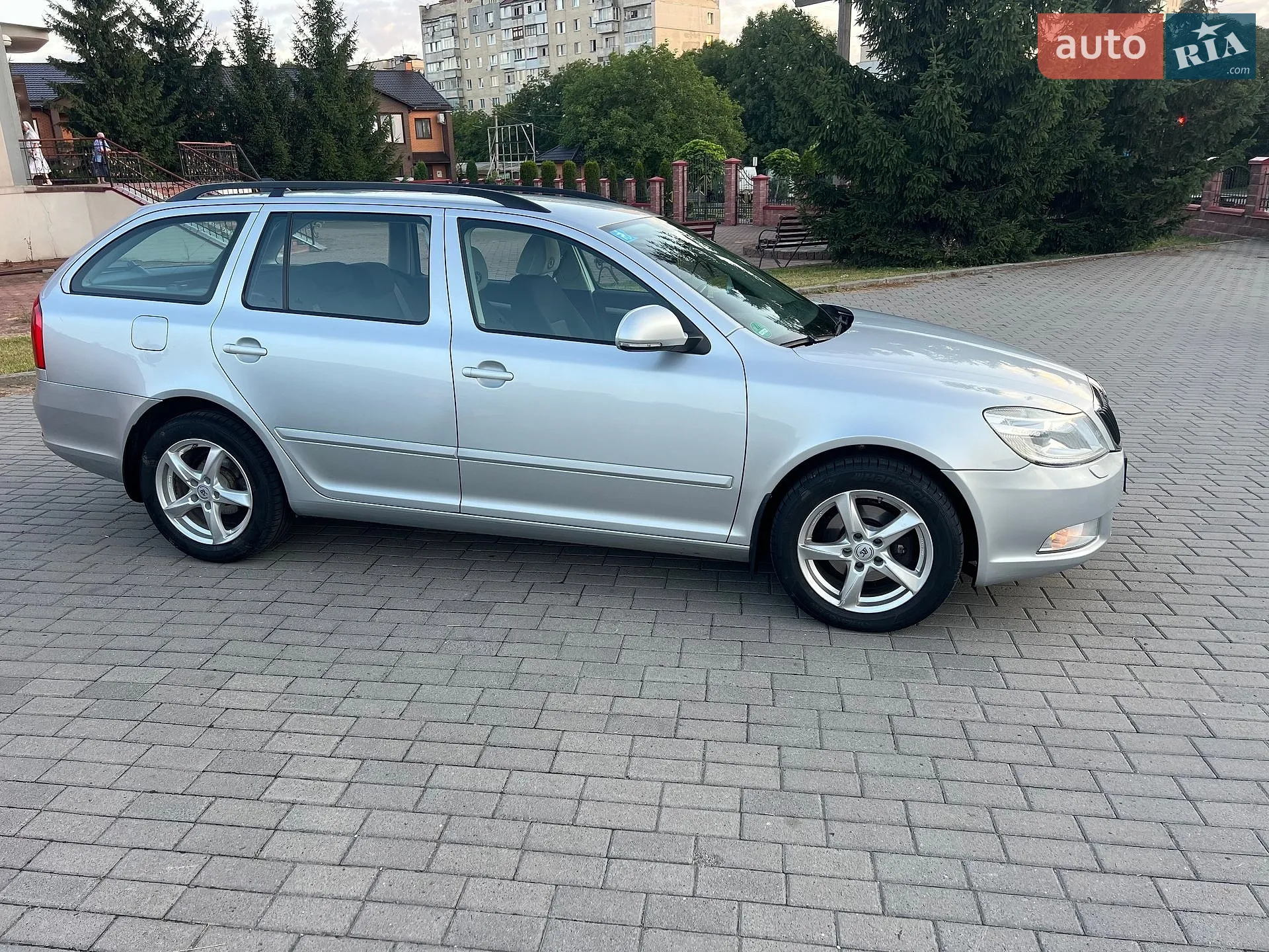 2011 Skoda Octavia - мініатюра 10