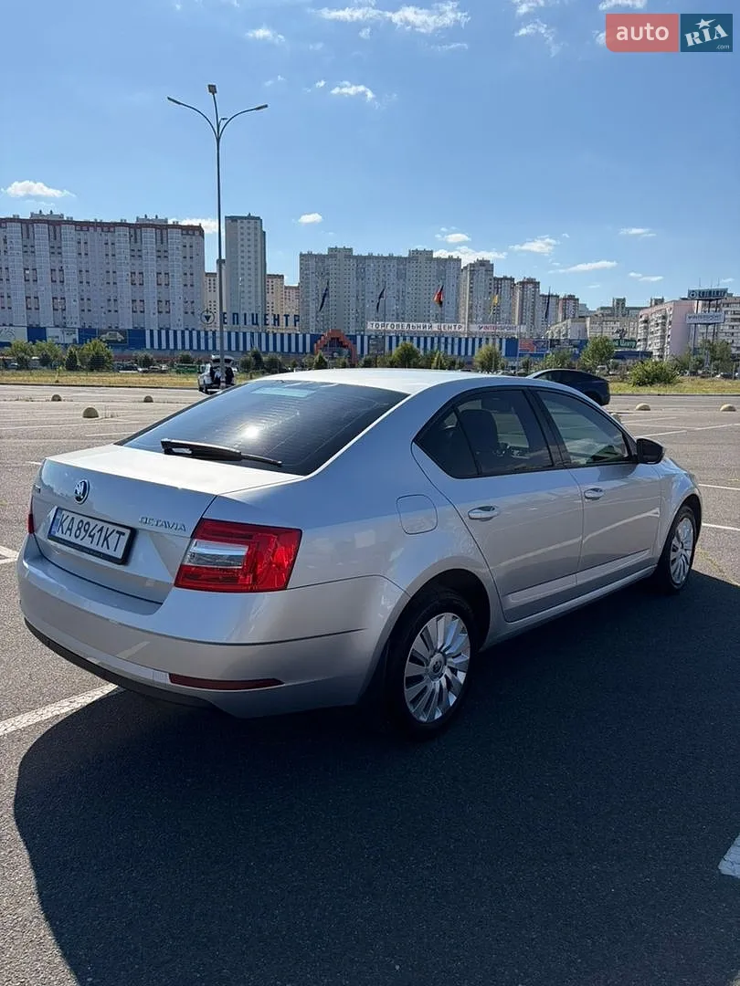 2017 Skoda Octavia - мініатюра 5
